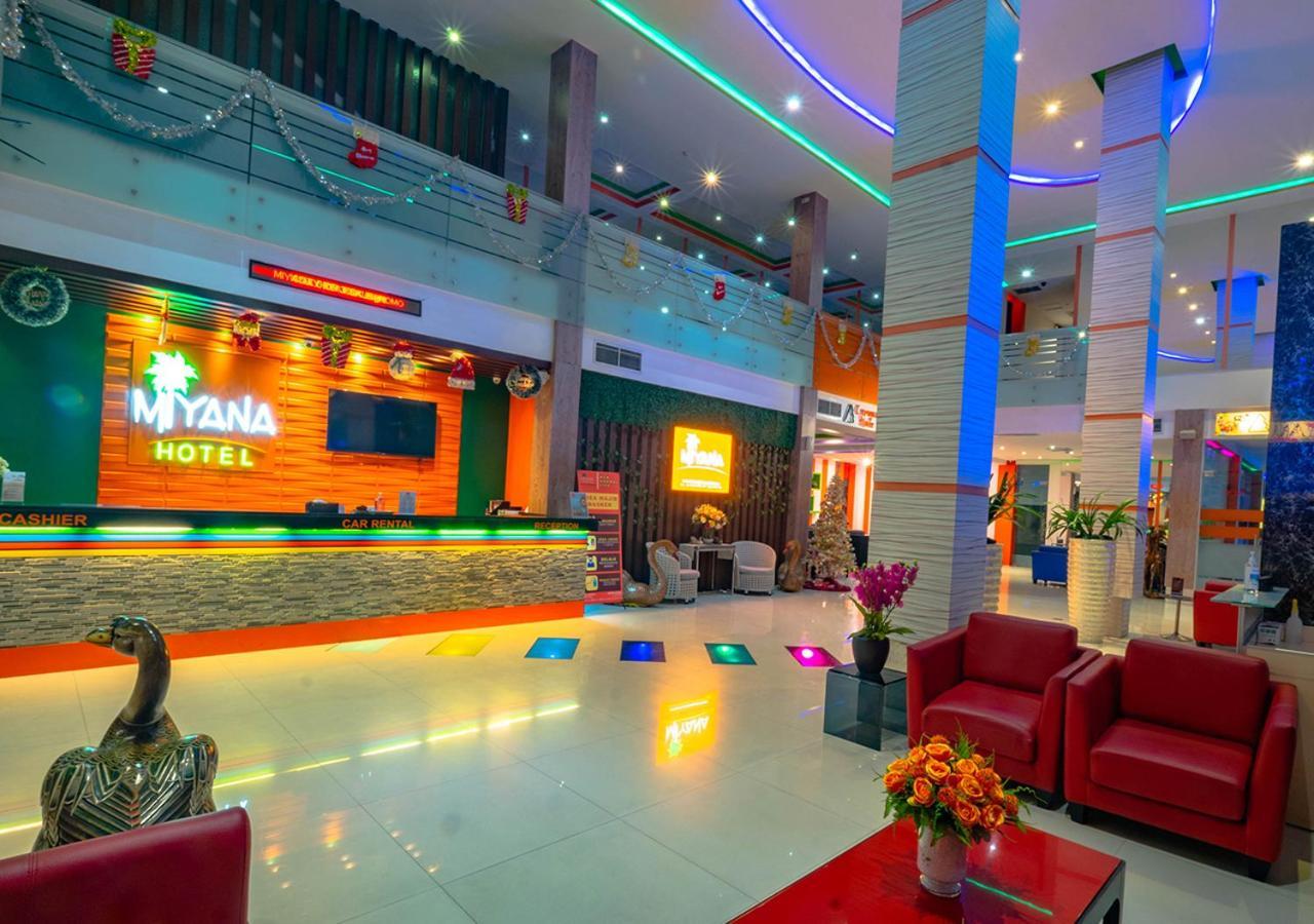 Miyanna Hotel Медан Екстериор снимка