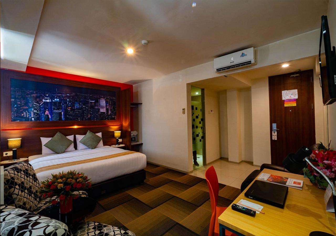 Miyanna Hotel Медан Екстериор снимка