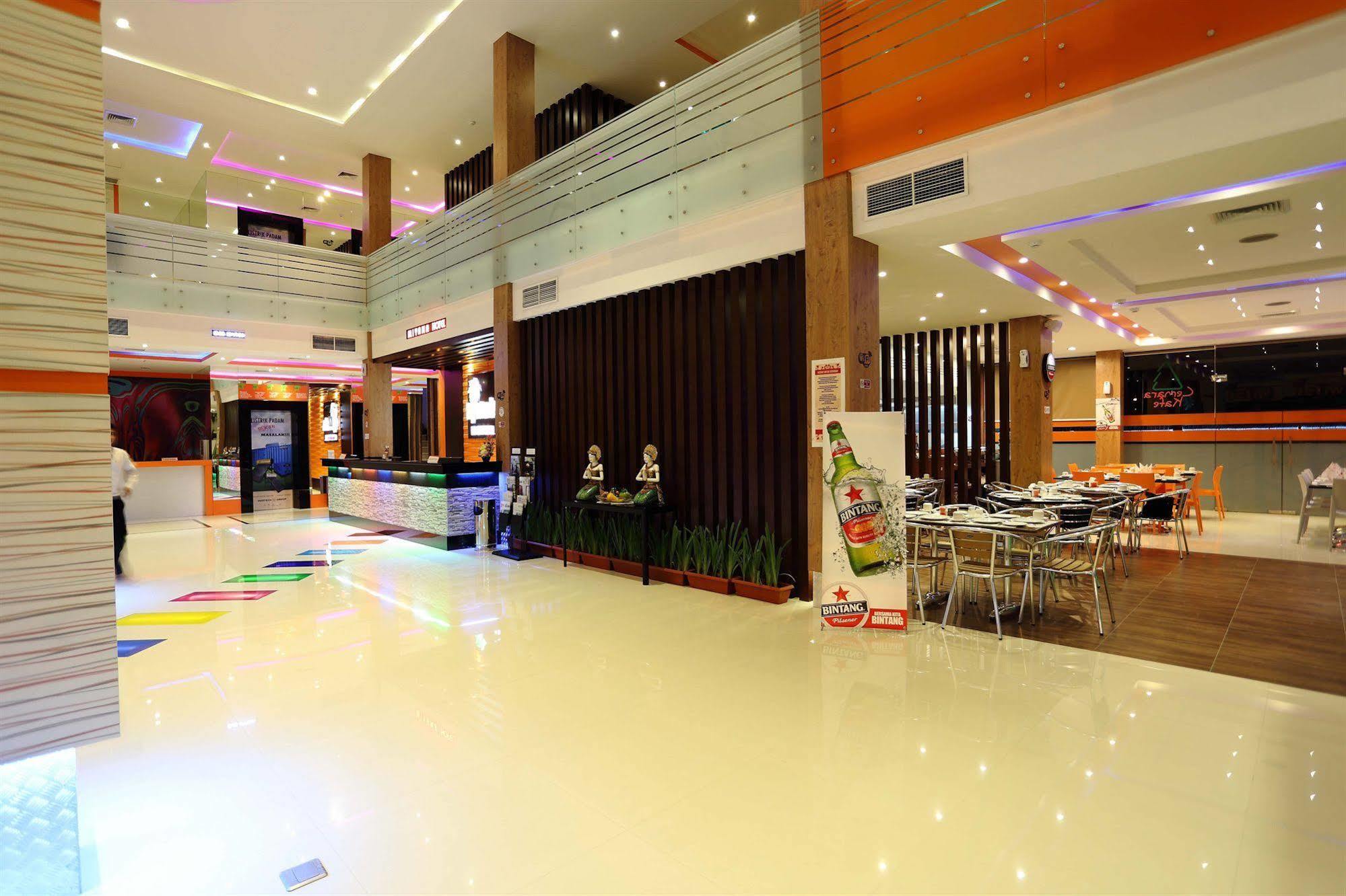 Miyanna Hotel Медан Екстериор снимка